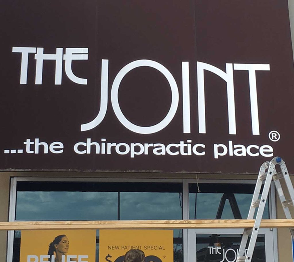 the joint chiropractice sign