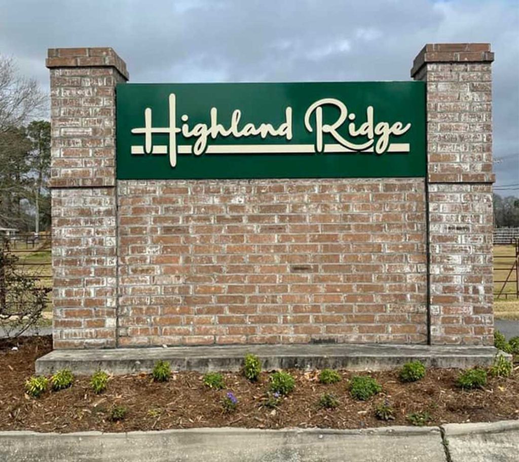 Highland Ridge Neighborhood Sign
